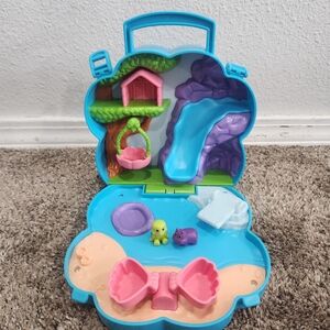 Lakeshore Learning Carry Around Animal Town